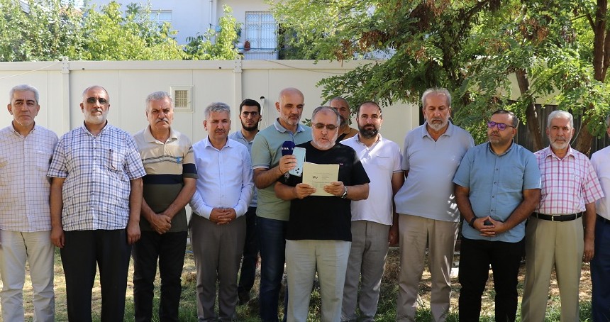 Kudüs Kardeşlik Platformu'ndan, ABD savaş gemisinin İzmir Limanı'na girişine tepki