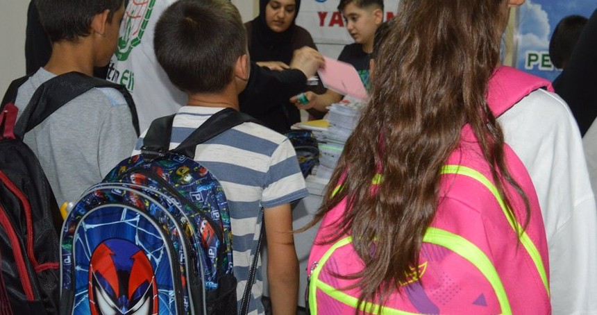 Yetimler Vakfı’ndan yetim çocuklara eğitim desteği