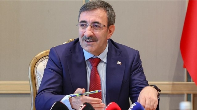Cumhurbaşkanı Yardımcısı Cevdet Yılmaz: "Kira artışlarındaki düşüşün sürmesini bekliyoruz"