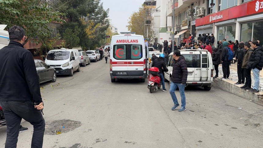 İki aile arasında taşlı sopalı kavga