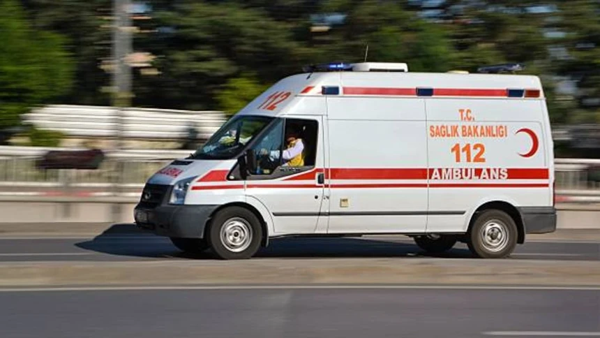 Öğrenciler arasında bıçaklı kavga: Bir öğrenci yaralandı