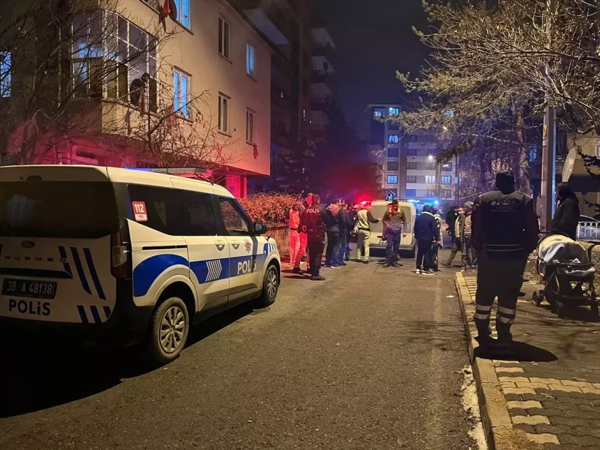 Düğünde Bıçaklı Kavga: 1 Yaralı