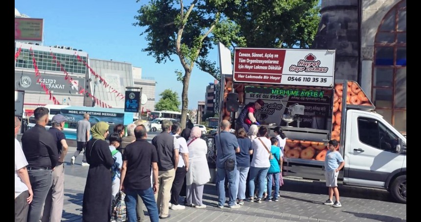Lokma Hayrı Etkinliğinde Gelenek ve Modern Hizmet Buluştu