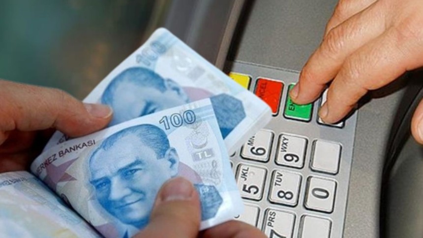 100 liralık banknot kalkıyor mu? ATM'ler köklü değişime hazırlanıyor