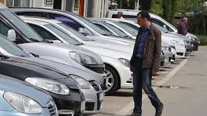 İkinci el otomobil satışlarında 6 ay 6 bin kilometre ve ilan kısıtlaması süresi uzatıldı