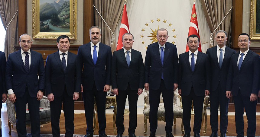 Cumhurbaşkanı Erdoğan, Özbekistan ve Azerbaycan bakanlarını kabul etti