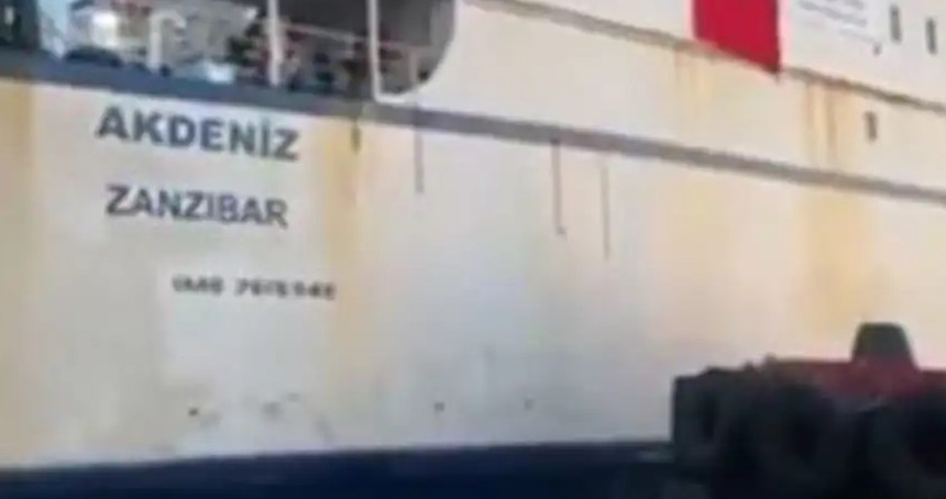 İyilik gemisi Mısır'a ulaştı