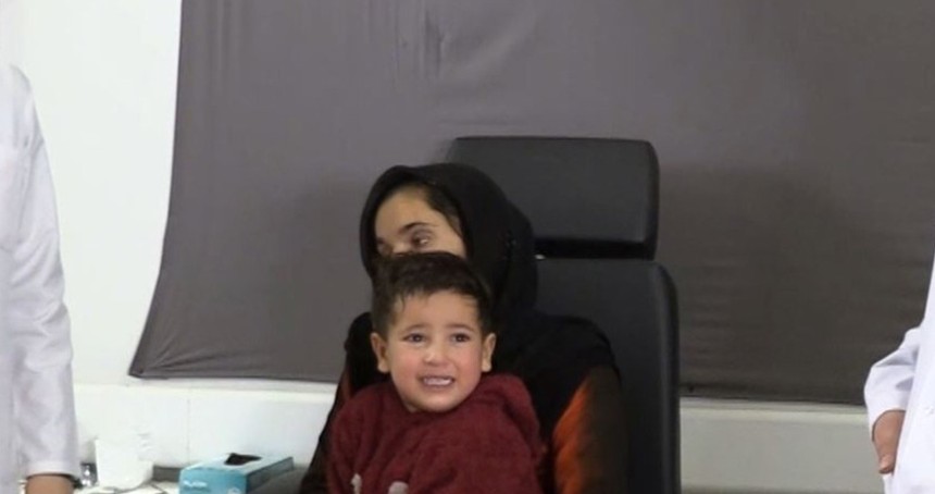 Şanlıurfa’da işitme engelli çocuk ameliyatla duyabildi