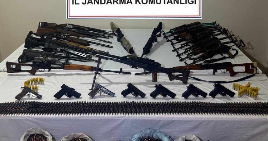 Mardin merkezli 4 ilde silah kaçakçılığı operasyonu: 11 tutuklama