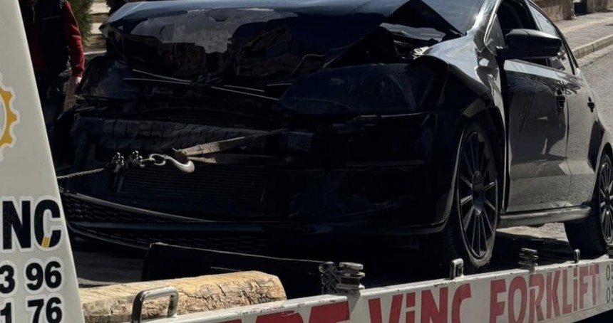 Mardin’de iki otomobilin çarpıştığı kazada 1 kişi yaralandı