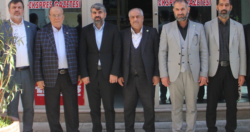 Milletvekili Dinç, Tarsus'ta yerel medyayı ziyaret etti