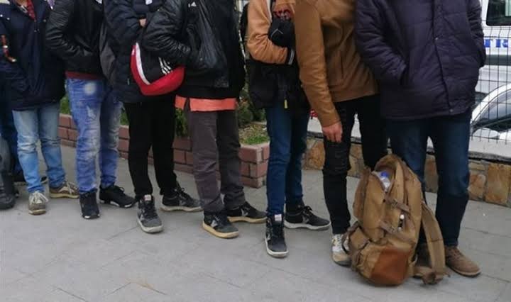 Beyin göçü üzerine yapılan araştırma: İyi eğitimli gençler yüksek gelir değil, adalet için gidiyorlar