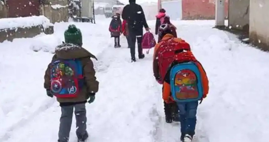 Nevşehir'de taşımalı eğitime kar engeli