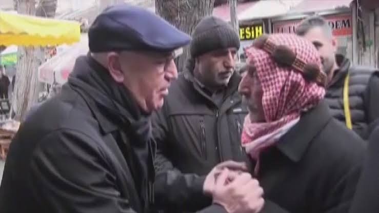 Şanlıurfalı vatandaşın sözleri CHP'li Vekili şoke etti: "Kadına bir tokat atamıyorum"