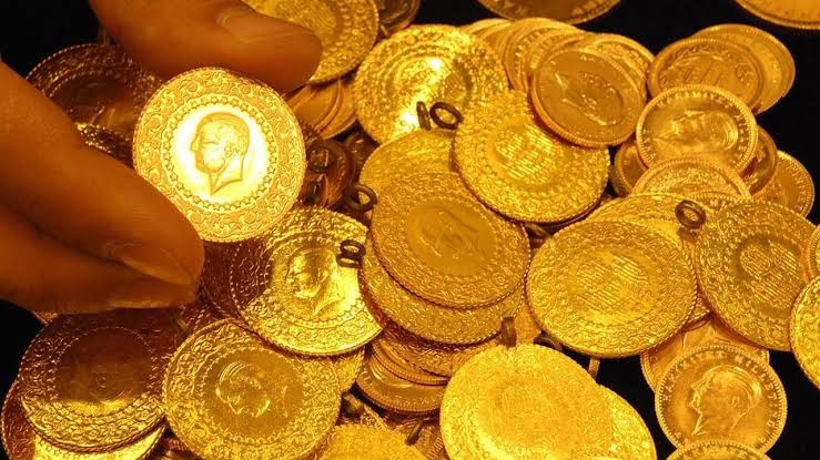 Altın haftaya nasıl başladı? Çeyrek,gram, yarım, cumhuriyet altın fiyatları (10.02.2025)