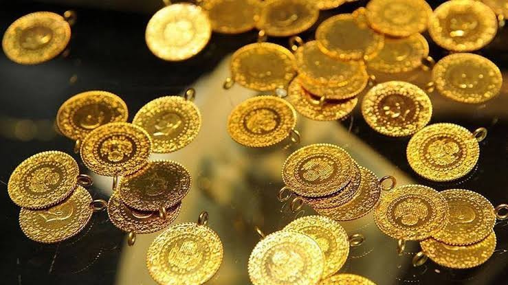 Altın haftaya nasıl başladı? Gram altın, çeyrek altın, yarım altın, cumhuriyet altın fiyatları...