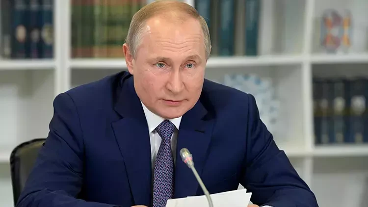 Putin'den ülkesindeki Müslümanlara teşekkür!