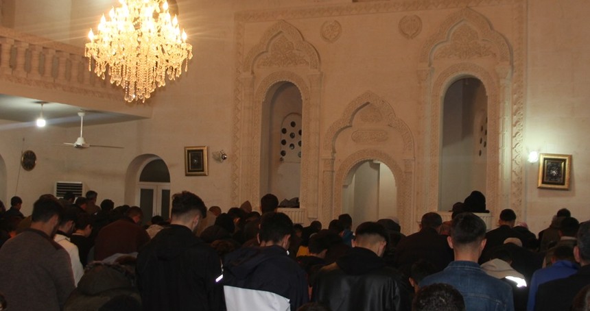 Mardin’de Ramazanın ilk teravih namazı manevi atmosfer içinde kılındı