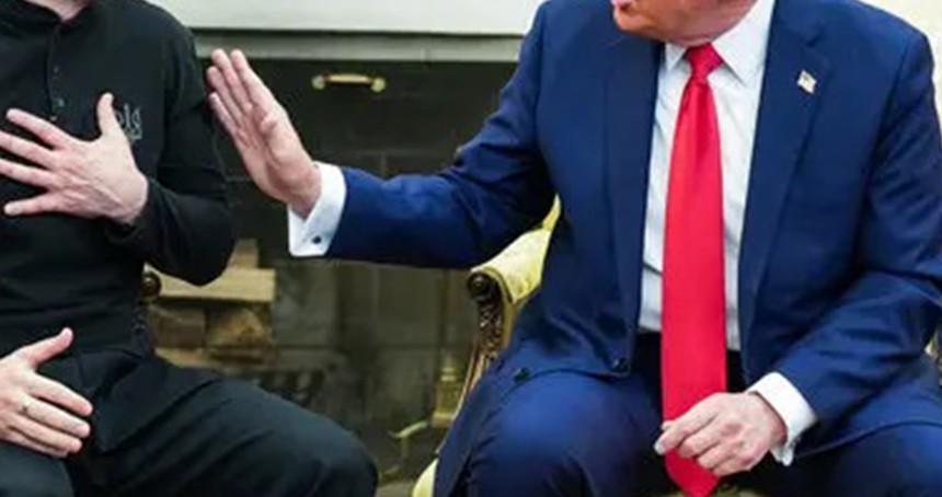 Trump ile Zelenskiy, kameralar önünde tartıştı: Ya bu anlaşmayı imzalarsınız ya da biz yokuz