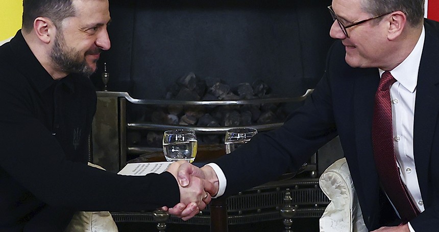 Fransa ve İngiltere Ukrayna ile anlaştı