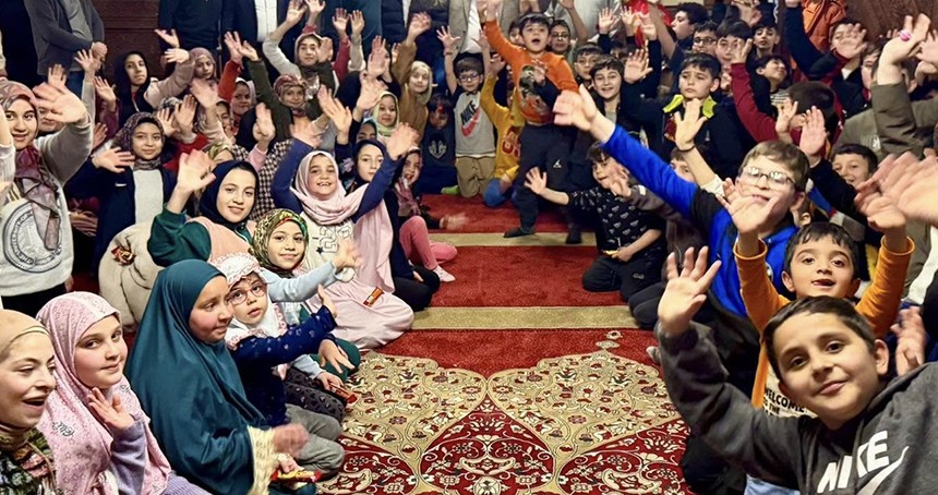 Kayseri'de camiler çocuklarla şenlendi