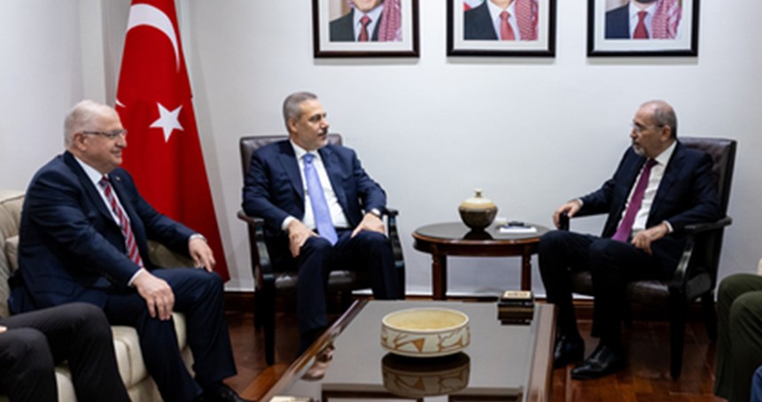 Türkiye ve bölge ülkeleri Amman'da güvenlik zirvesinde buluştu