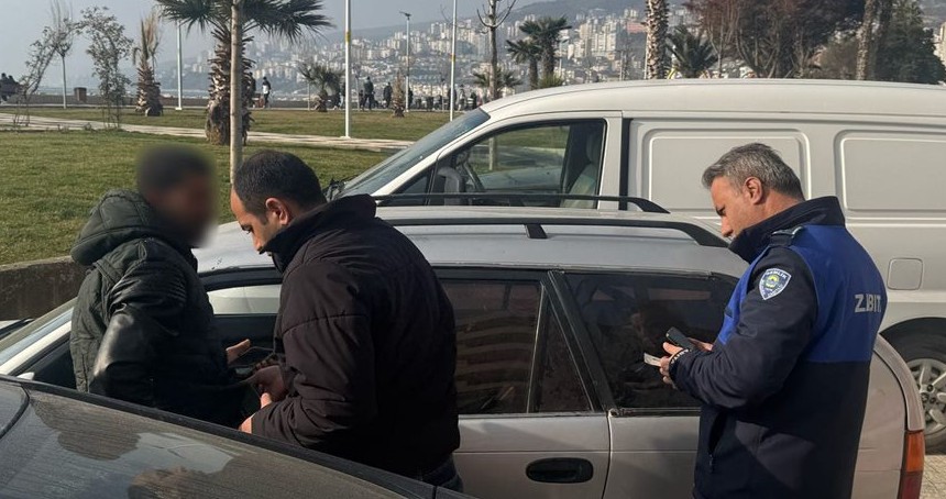 Bursa'da dilencilik yapanlara operasyon düzenlendi