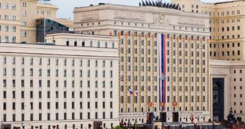 Rusya iki İngiliz diplomatı 'casusluk' nedeniyle sınır dışı etti