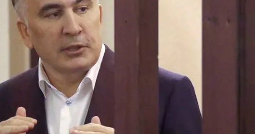Eski Gürcistan Cumhurbaşkanı Saakaşvili'ye 9 yıl hapis cezası