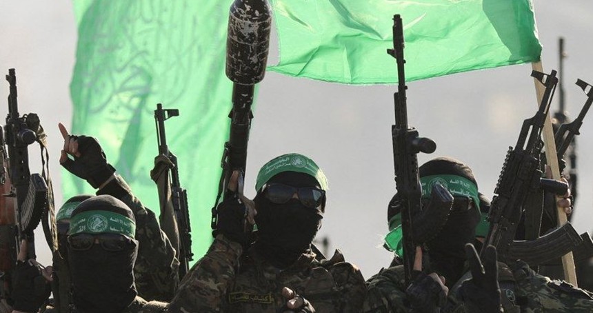HAMAS heyeti ateşkesi görüşmek üzere Kahire'ye gitti