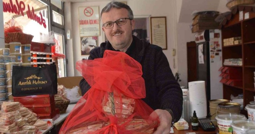 Asırlık Ramazan geleneğini yaşatmaya devam ediyorlar