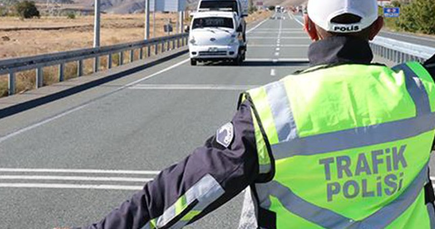 Trafik denetimlerinde 567 bin sürücüye işlem yapıldı