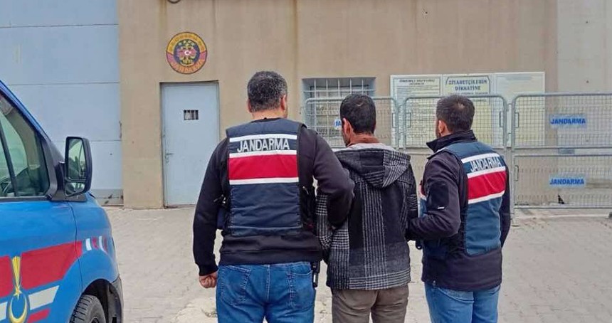 Uyuşturucu satmaktan araması bulunan şahıs yakalandı