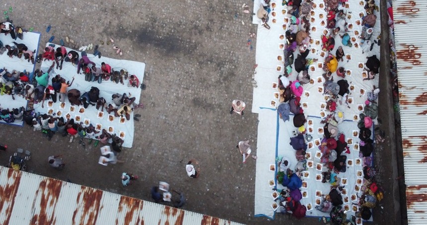 Avrupa Yetim Eli Derneği, Burundi'de 500 kişilik iftar yemeği verdi