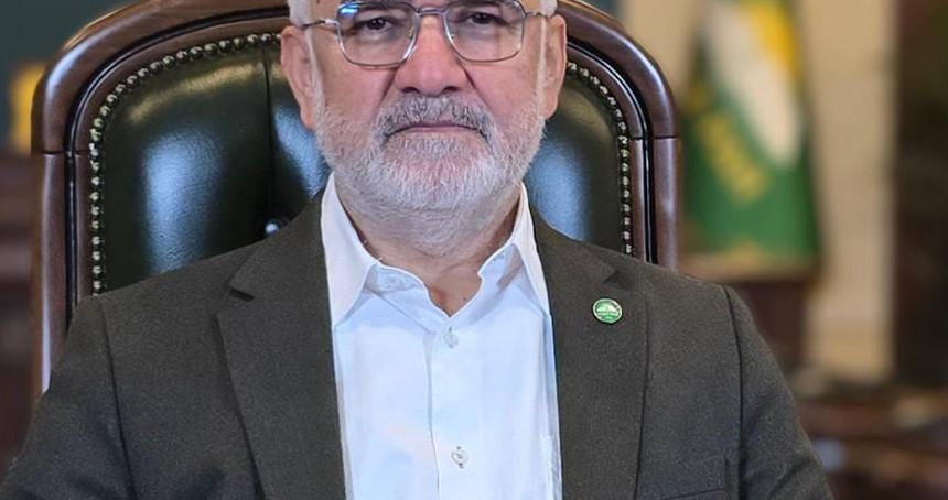 Yapıcıoğlu'ndan Kadir Gecesi mesajı: Kur'an'ın mesajına sımsıkı sarıldığımızda tarihimizin en şerefli sayfalarını yazdık