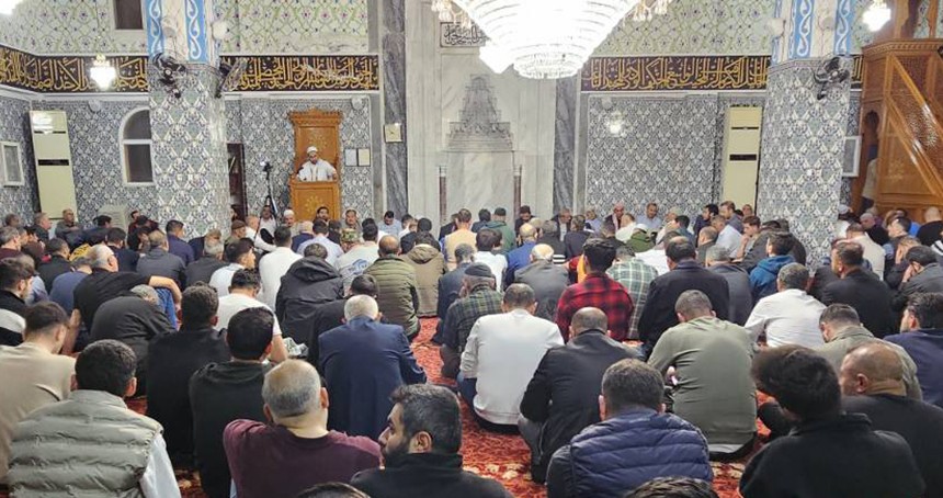 Cizre’de Kadir Gecesi’nde camiler doldu taştı