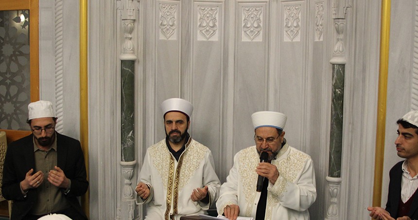 Kur'an Nesli Platformu Kadir Gecesi'ne özel program düzenledi