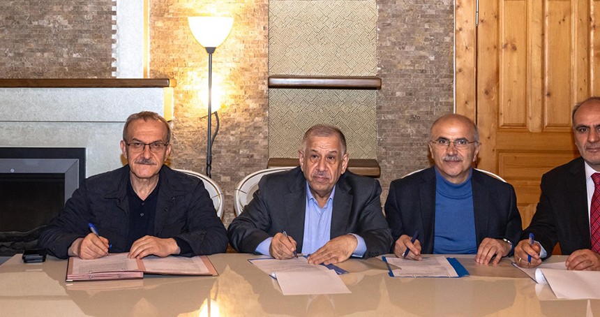 Depremde yıkılan Şehir Mezarlığı Camii Osmanlı mimarisi tarzında inşa edilecek