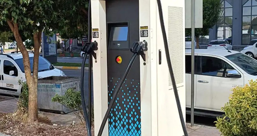 Türkiye’de elektrikli araç şarj istasyonu sayısı 11 bini aştı