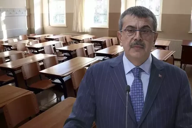 Kulisler hareketli: MEB düğmeye bastı, yaz tatili erkene çekiliyor