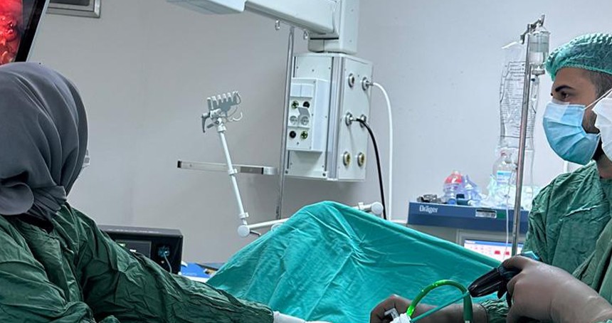 Bingöl Devlet Hastanesi’nde bir ilk: Tek delikten kapalı apandisit ameliyatı