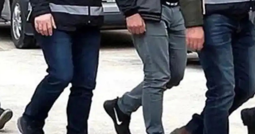 İstanbul merkezli FETÖ operasyonunda 36 şüpheli gözaltına alındı