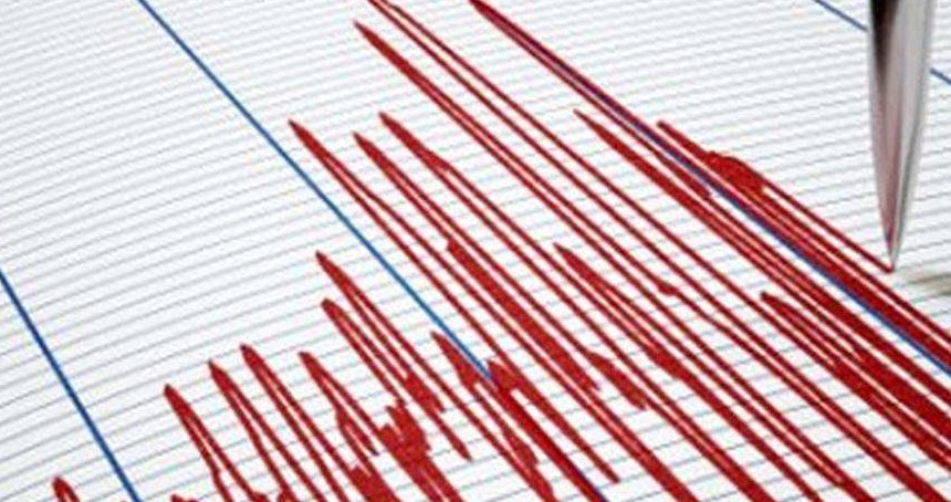 Pakistan'da 5 büyüklüğünde deprem