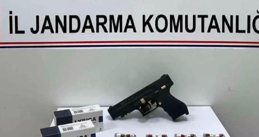 Şüpheli araçta uyuşturucu ele geçirildi