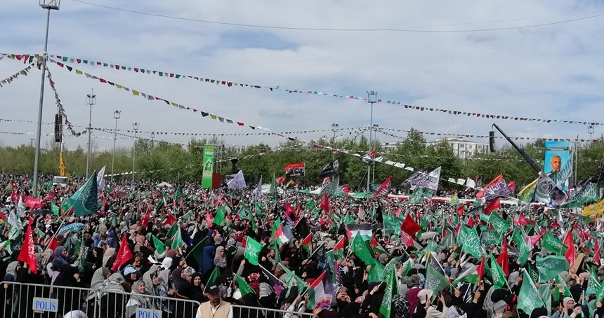 Yapıcıoğlu'ndan Diyarbakır Mevlid-i Nebi etkinliği paylaşımı