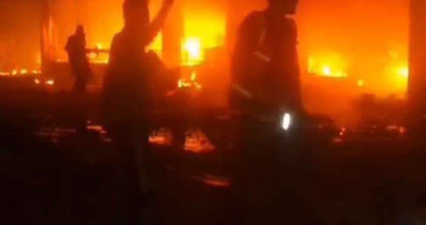 Gazze'de sivillerin sığındığı okul bombalandı: 10 şehit
