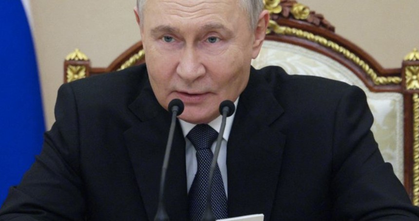 Putin, Ukrayna'da geçici ateşkes ilan etti