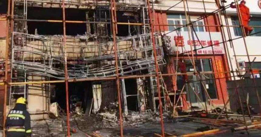 Çin’de restoran yangınında 22 kişi öldü