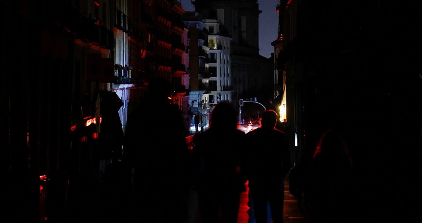 İspanya'da elektrik kesintileri nedeniyle 5 kişi öldü