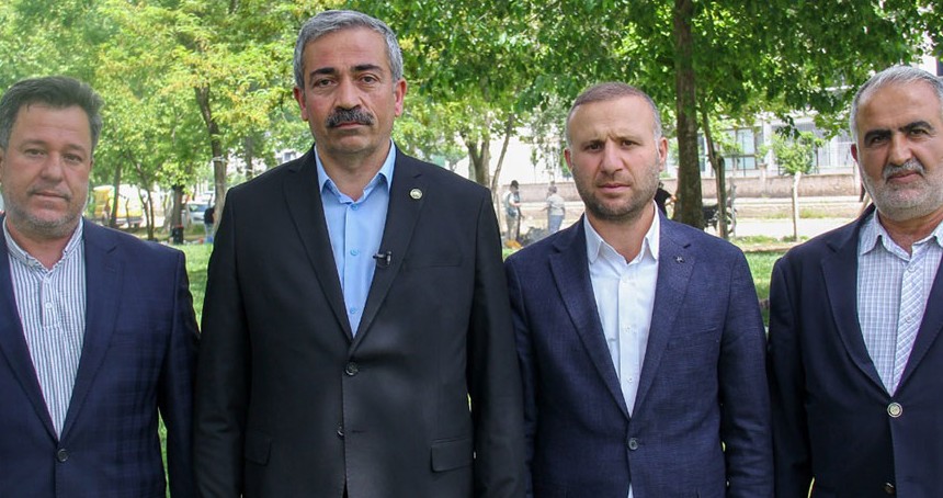 HÜDA PAR Bağlar İlçe Başkanı Zeren'den Nevroz Parkı'na mescit çağrısı